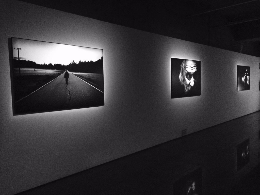 BoHO_Magazine's tweet photo. Fishshot @javiercorso #ocioycultura #salalametro Valencia #exposiciónfotografia #Fishshot #javiercorso https://t.co/KJf1erepM7