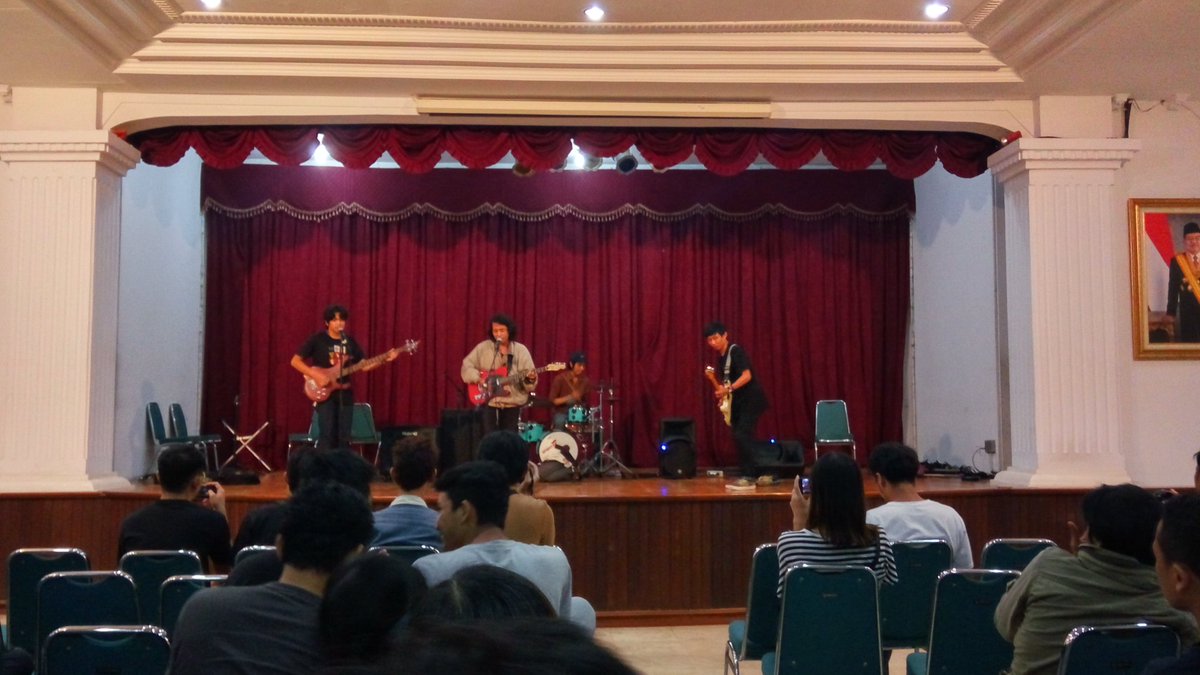 Sidewalk the Bends! Wohoo pecaahh