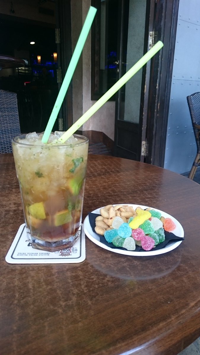 JerezLowCost's tweet photo. ¿Te apetece este momento #mojito?
Vente a Albatros,  frente a Hipercor #Jerez #JerezdelaFrontera https://t.co/xaMVaNjVuI