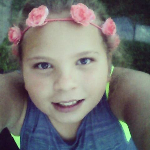 roneldw's tweet image. Mikayla xxx