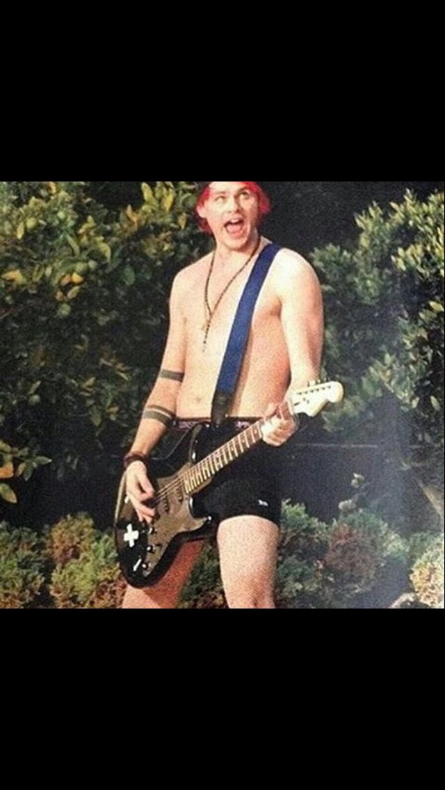5S0Spic's tweet photo. He's a goddess 💙#MichaelAppreciationDay https://t.co/lZsnrdf87Z