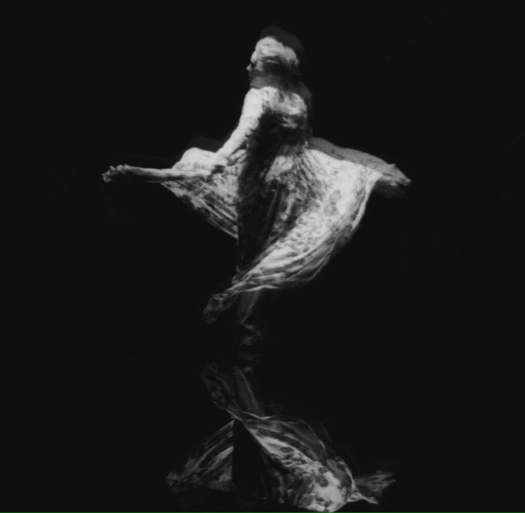 isfierce's tweet image. RT ♥️ Vote @Adele #BBMAs