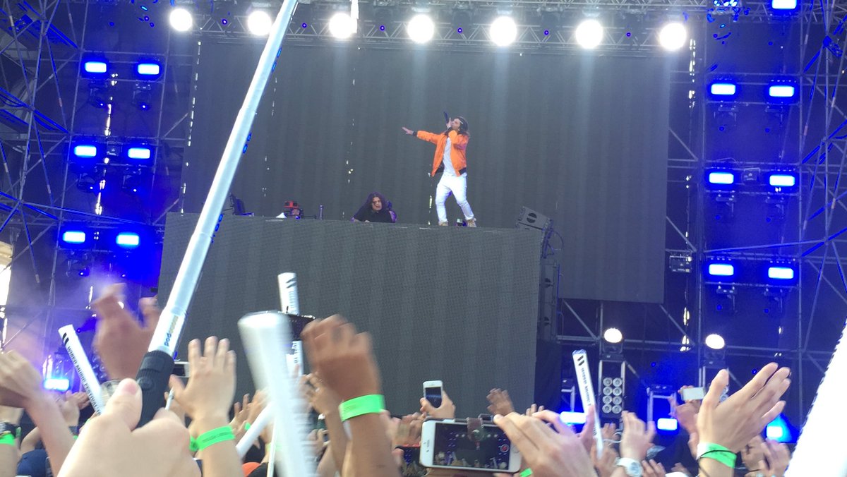 _NhR2's tweet image. 初のフェス参戦！！！！初がwmfで良かった！😂😂
めちゃくちゃ盛り上がった😎🙌🙌🙌🙌
くそ楽しかったからまたフェス行きたい衝動がやばい笑
#wiredmusicfestival 
#WMF2016