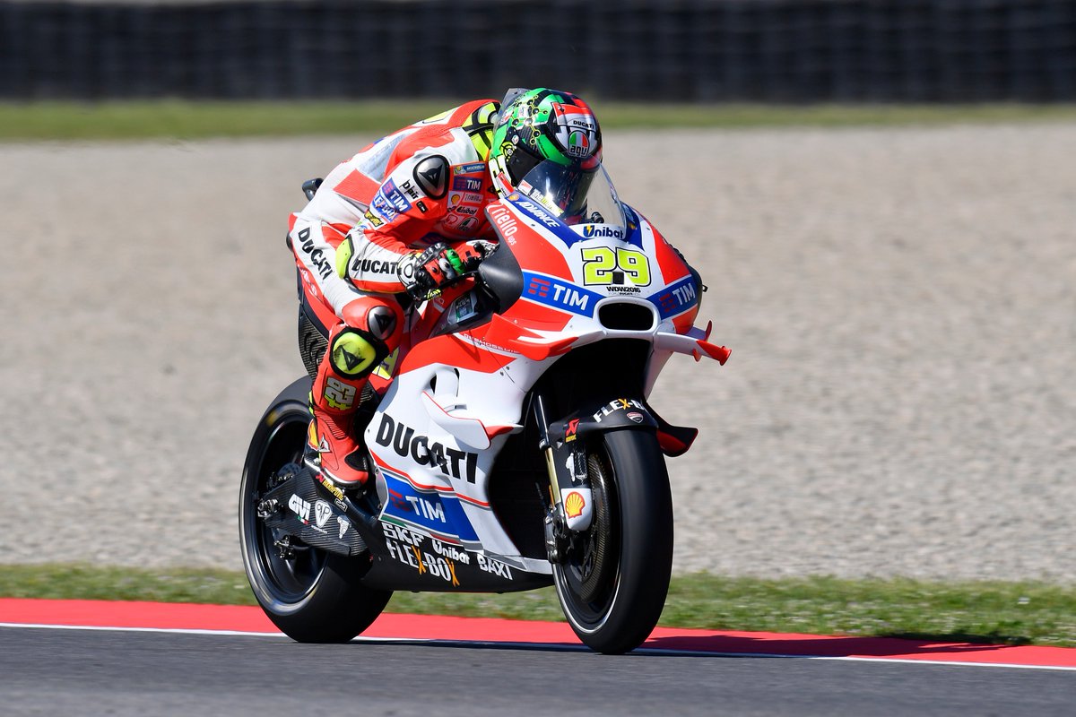 DucatiMotor's tweet photo. .@andreaiannone29 the fastest man on two wheels in a circuit 354.9kmh ! Obviously on a Ducati #forzaducati #ducati https://t.co/C2UBc4jd6V