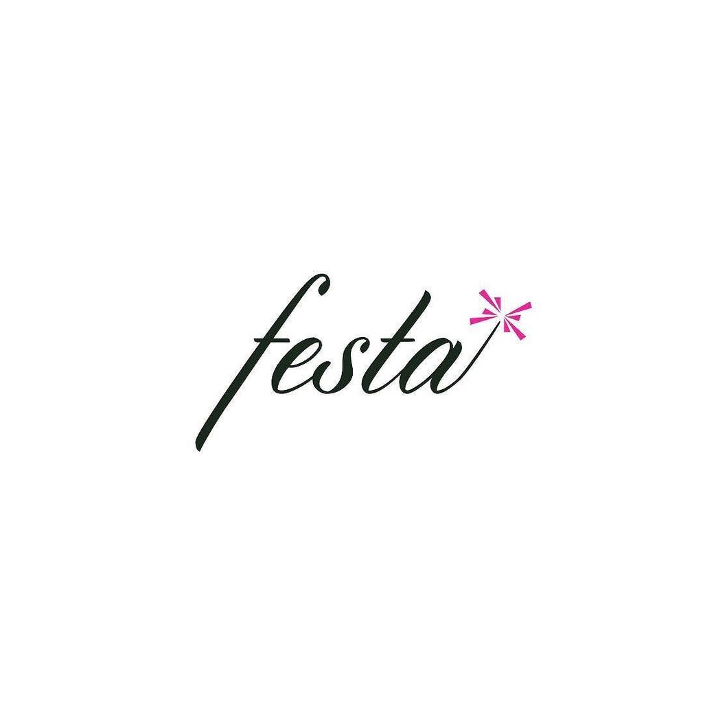 36_days_of_type's tweet image. Festa © 
2013

6/36

#sagadc #36daysoftype #designcreative #logo #logotype #branding #behance #diseñoindustrial #pr…