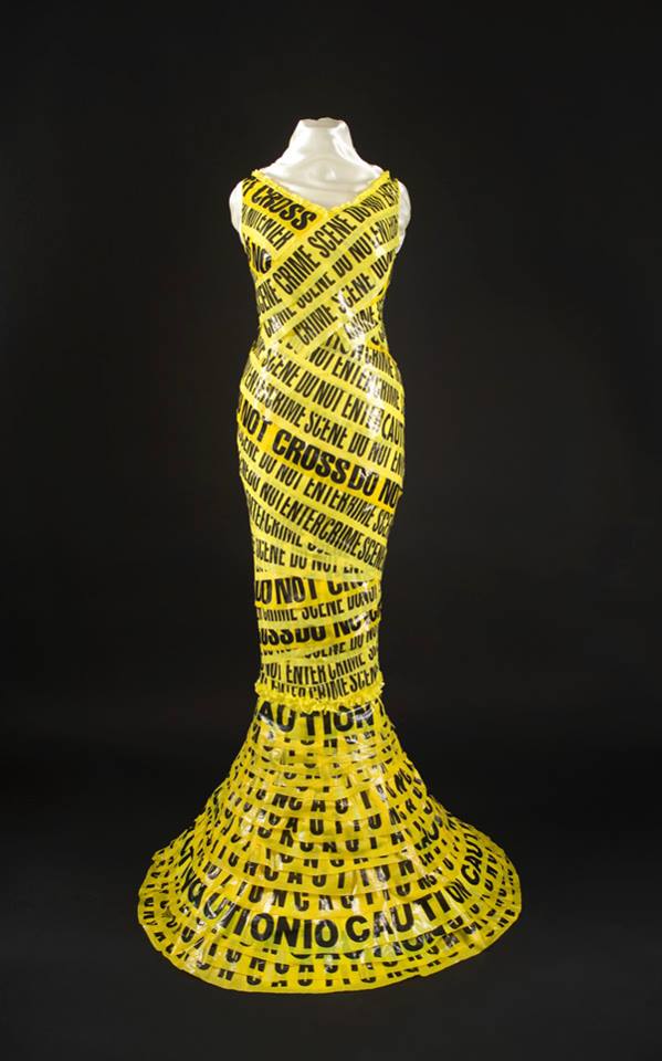 Fadhlaoui2's tweet photo. Association d'idées :1 auteur inconnu #sculpture 1 #RachelLin's ( Graphic Design, Typography ) https://t.co/tu1Q9FsJuz