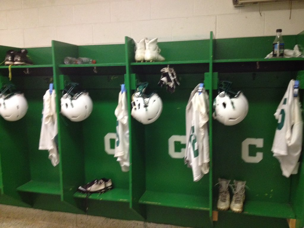 CaryImpFootball's tweet photo. Every little detail matters if you want to win 🏈 Back to work tomorrow! #ChampionshipHabits #BAM #Team96 #GreenBoys https://t.co/eGgksAAspA