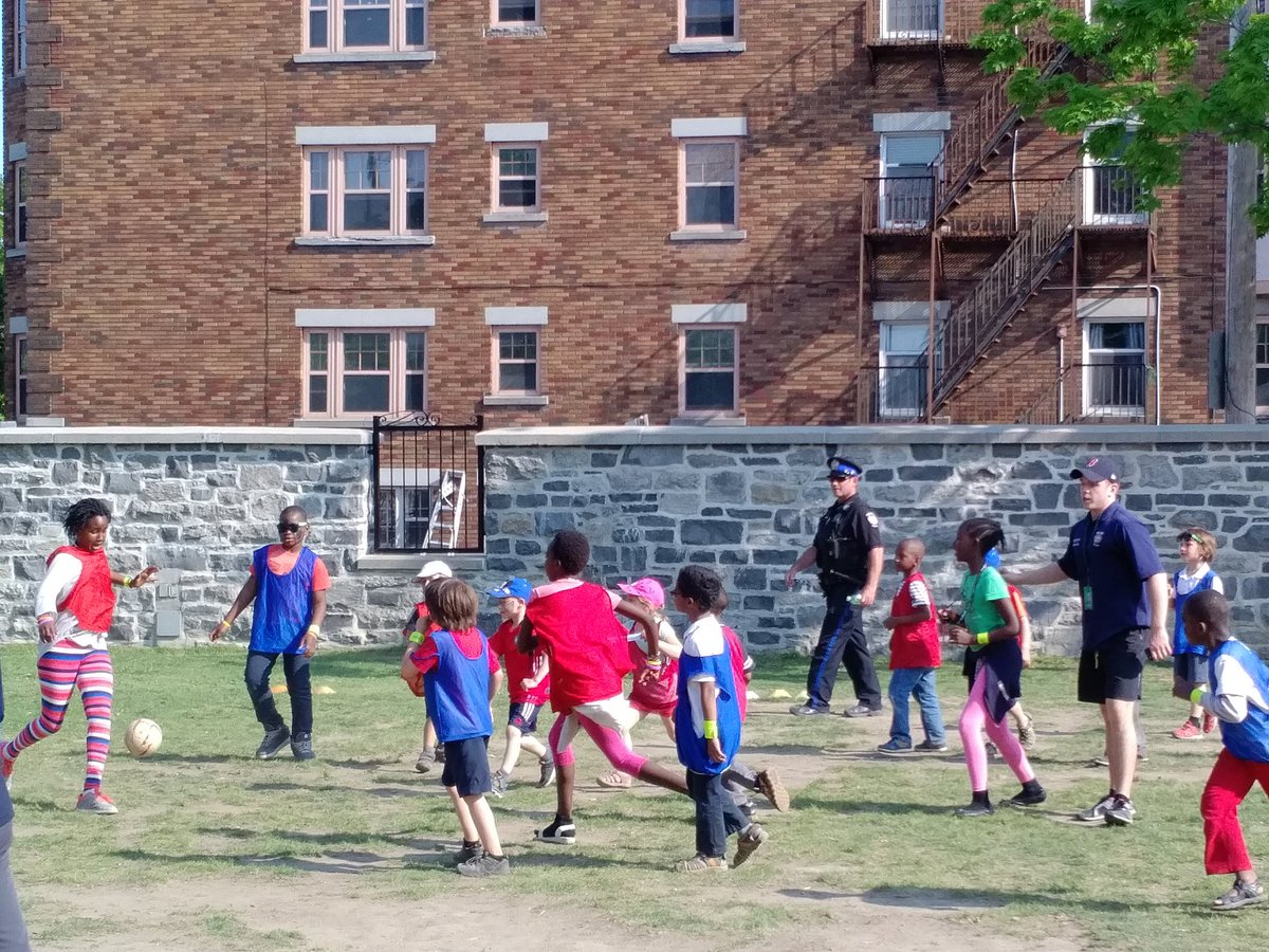 Richard_FCi's tweet photo. #PoliceWeek2016 fun way @CrimeStoppersOT to connect with #Community
Grateful for our outstanding team & partners. https://t.co/gMYA4OEzhs