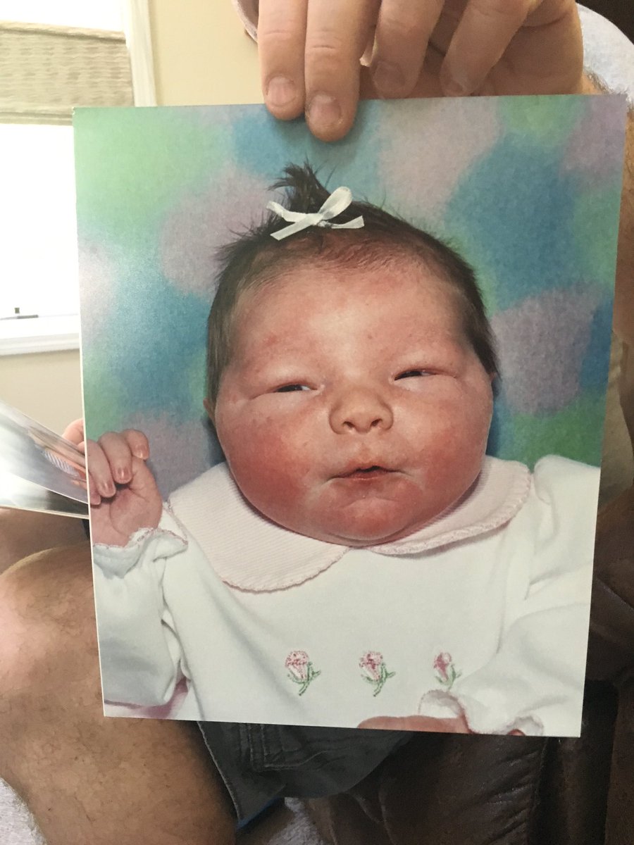 liv_willhite's tweet photo. Since Emma always blackmails me with baby pics, I'll just leave these here https://t.co/HIZhYlWlFF