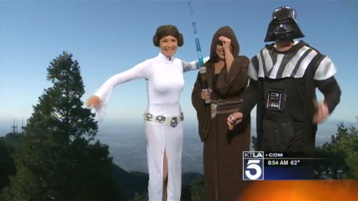 chrisburrous's tweet photo. You are invited to our anniversary party at 9:30am. RT! Watch @KTLAMorningNews @KTLA @LynetteRomero @libertechan https://t.co/YhFgRVp5le
