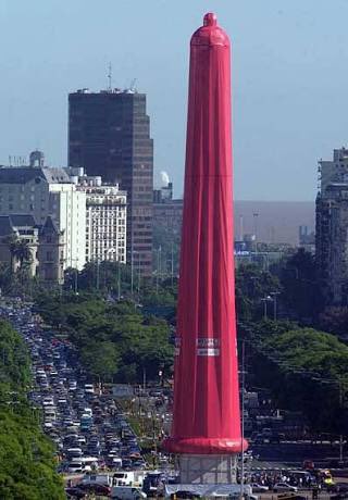 Kondom itu ada ukurannya &amp; masa kadaluarsa! Jadi tiati

> Kondom terbesar di dunia itu seukuran 260 kaki

#Klinik159