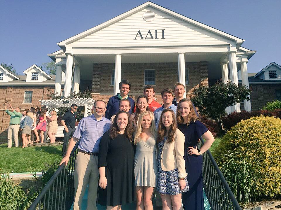 treid_2's tweet photo. UIFI this week was a great time with my new family https://t.co/8J7XI84H71