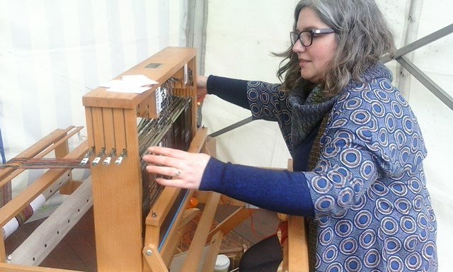 Handweaving at #Feile2016 with Deirdre Duffy, Wild Cocoon, <a href="/deduffy123/">WildCocoon</a>