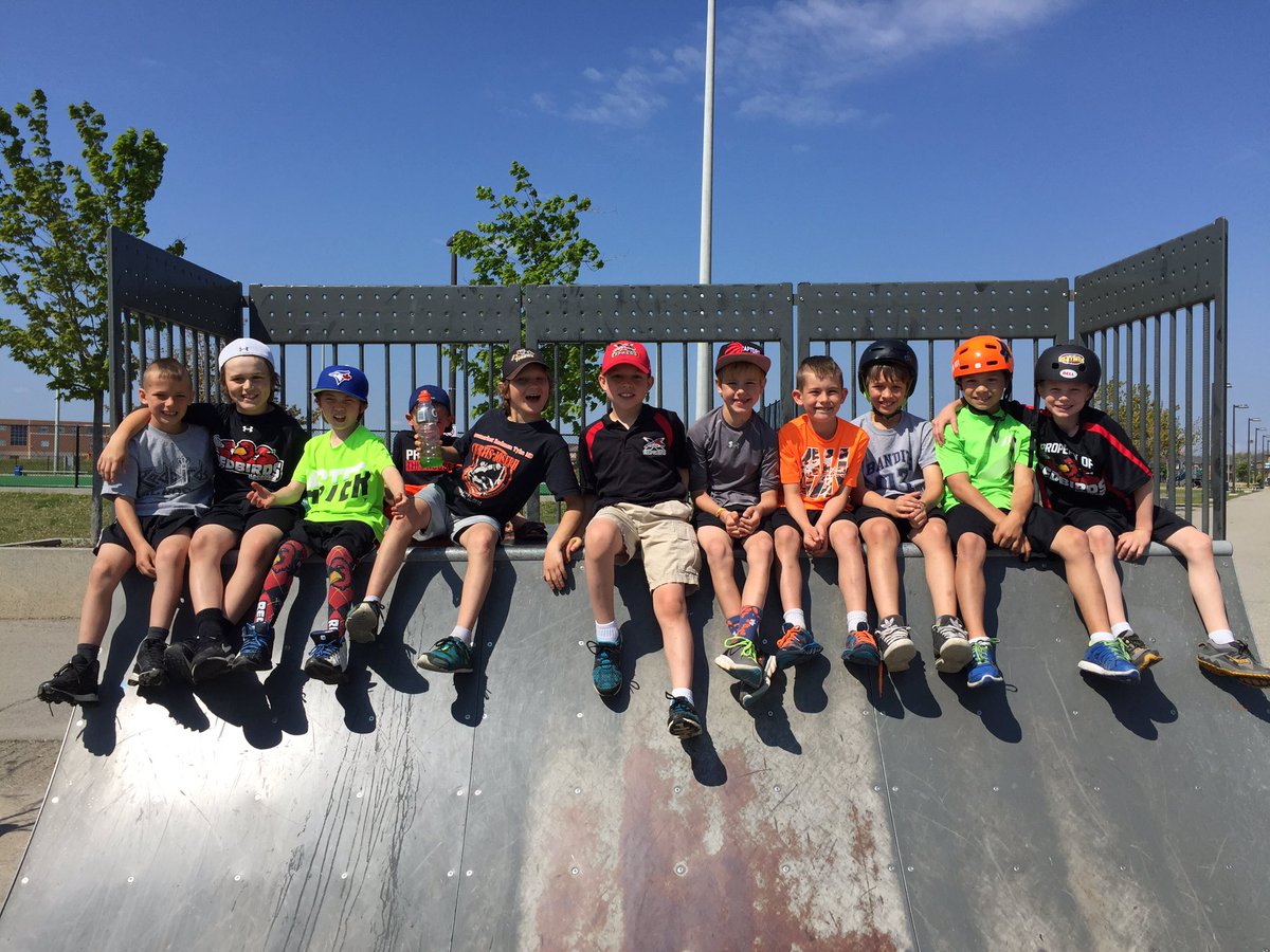 Redbirds resting up after a big morning win against the Beaches.  Beat Niagara and we are in the finals.