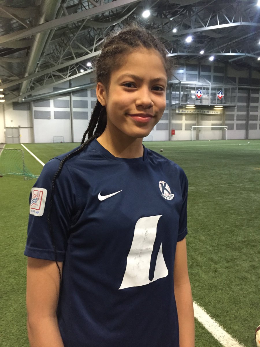 Minnir óneitanlega á Ole Gunnar Solskjaer gegn Forest 1999. Mögnuð innkoma.
visir.is/fjortan-ara-sk…