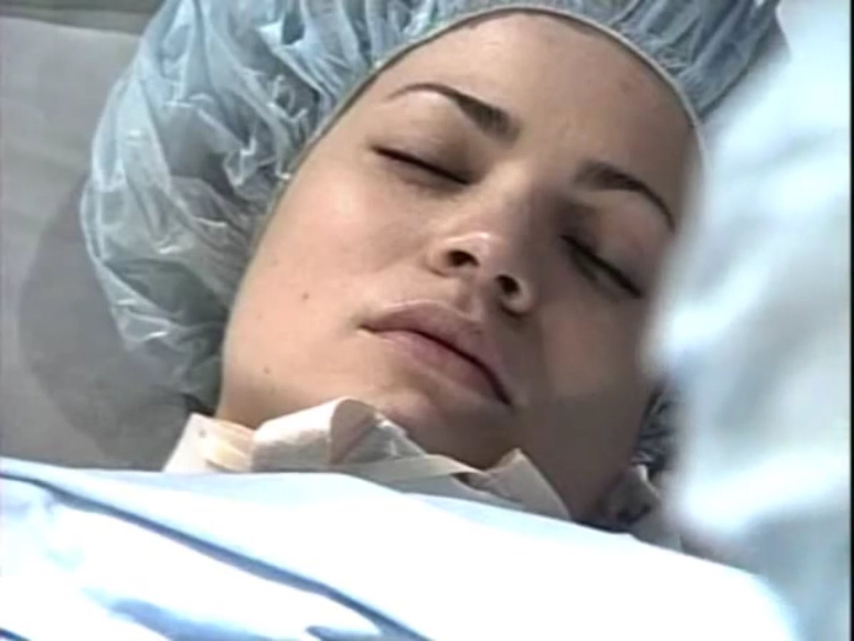 IAMPICHELLE's tweet photo. We were all Underwater breathing a sigh of relief thatLiz&amp; #OurBoyJake pulled through!#PassTheLiasonLove #GH #Liason https://t.co/xlFst3W7LB