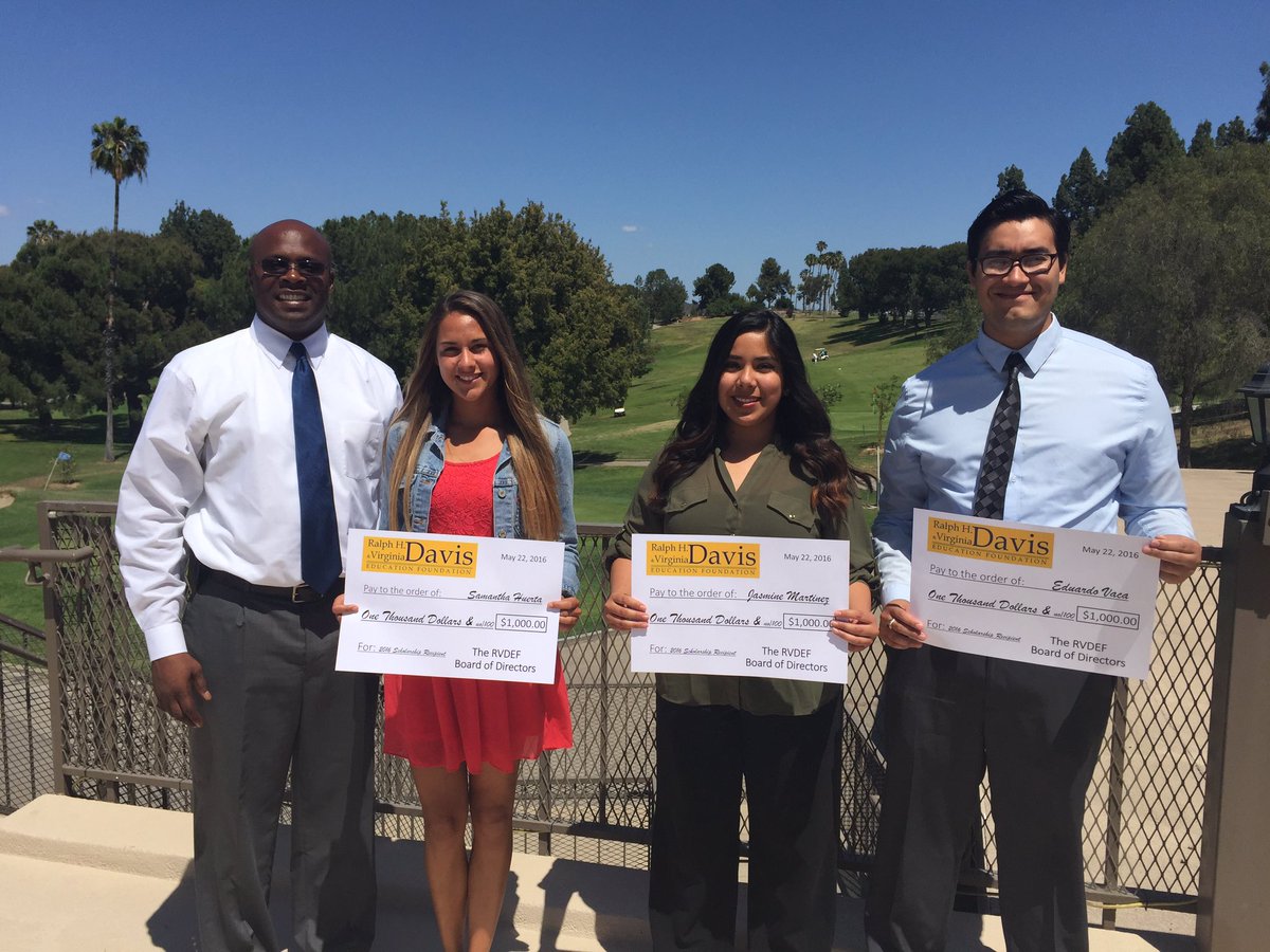 Congrats to our Ralph &amp; Virginia Davis Scholarship recipients! Eduardo, Jasmine, and Samantha!