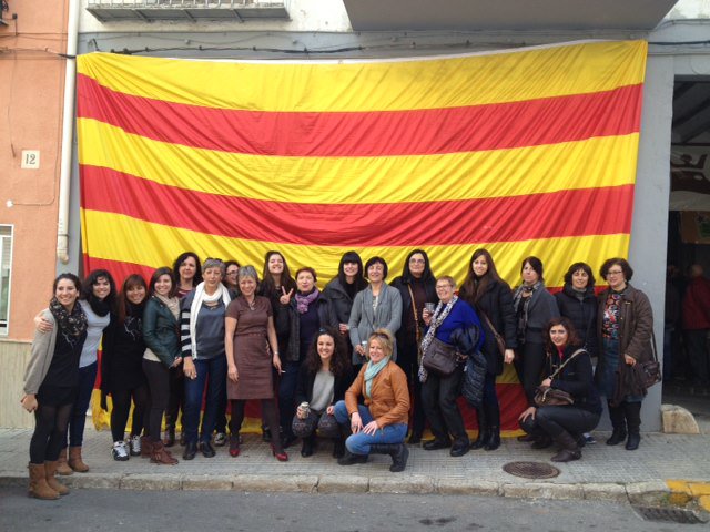 valencia_unida's tweet photo. Estem farts de politics corruptes, pancatalanistes i antivalencians #RibóDimissió #NiRitaNiRibó @enricmorera 116 https://t.co/JiIn390NvT