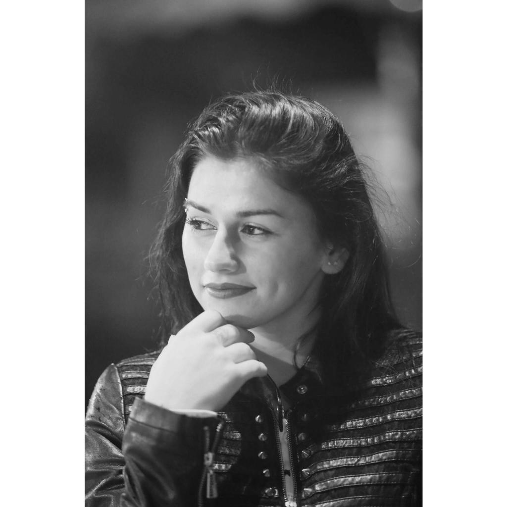 #Mami 👻 #smile #sun #gdnight