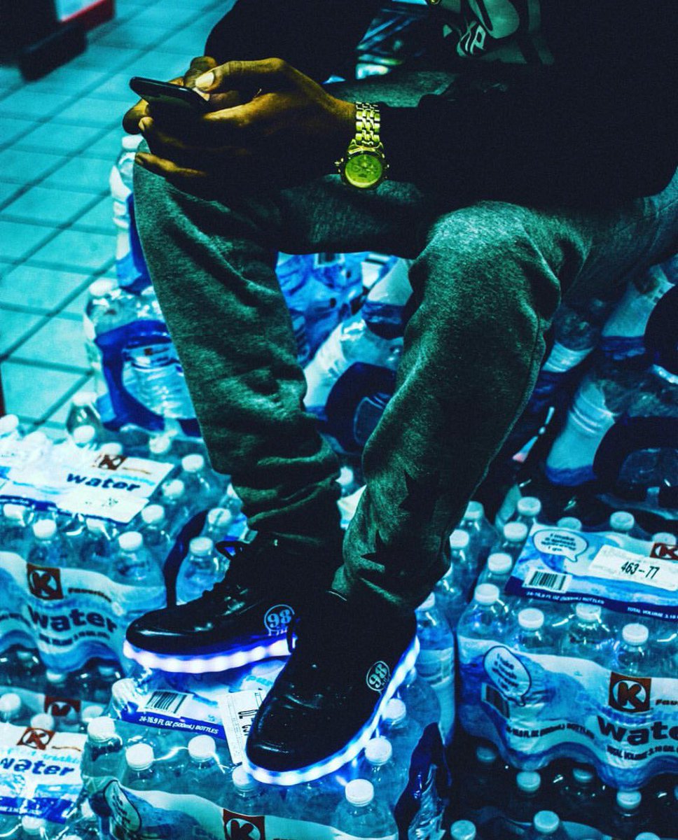RealDopeEnt's tweet photo. Drink more water ๐ง๐ง๐ง #98KB
https://t.co/DqQGkIU6IW https://t.co/19hBOrESCC