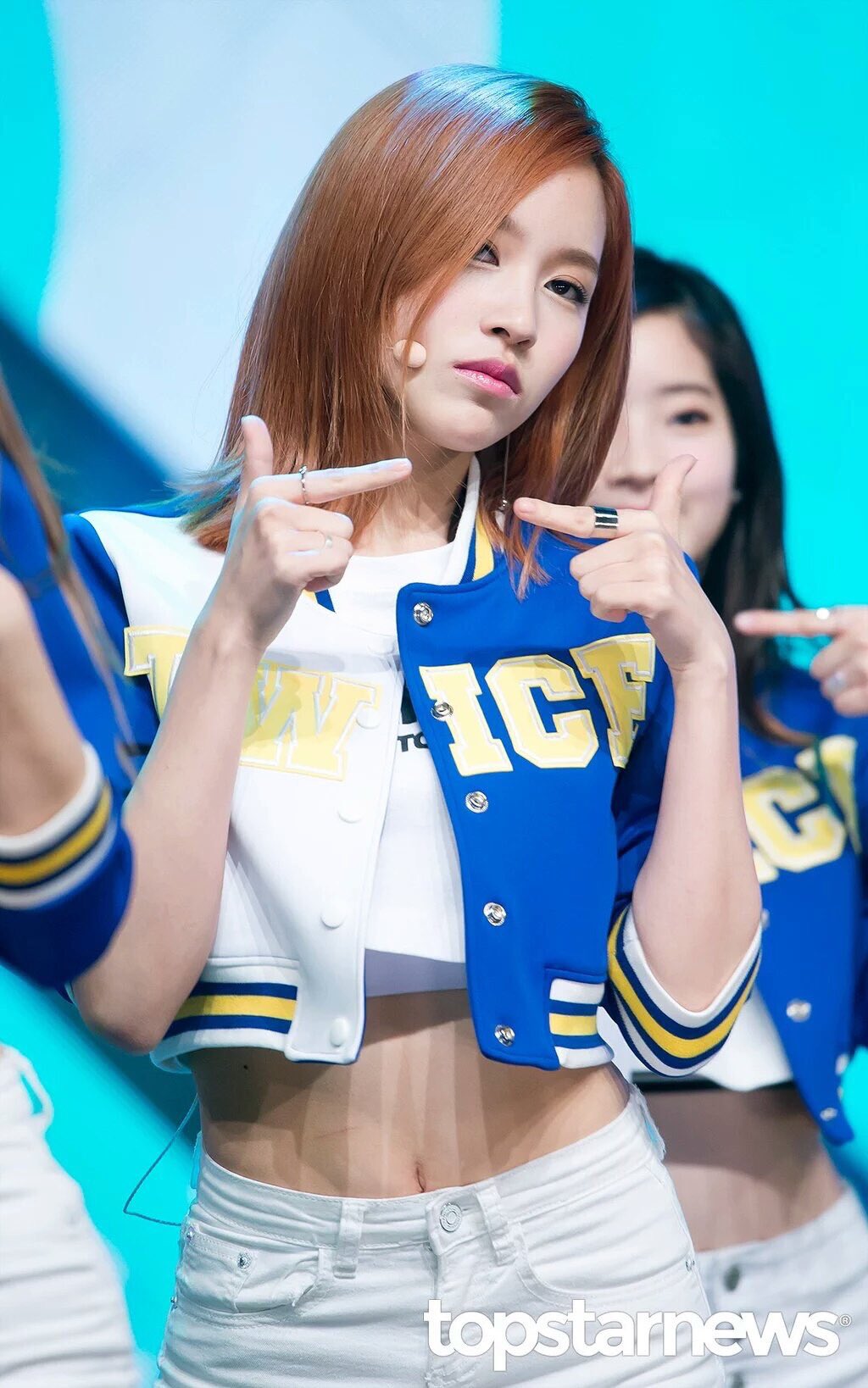 CjFAZBUUkAAPIWW.jpg:orig