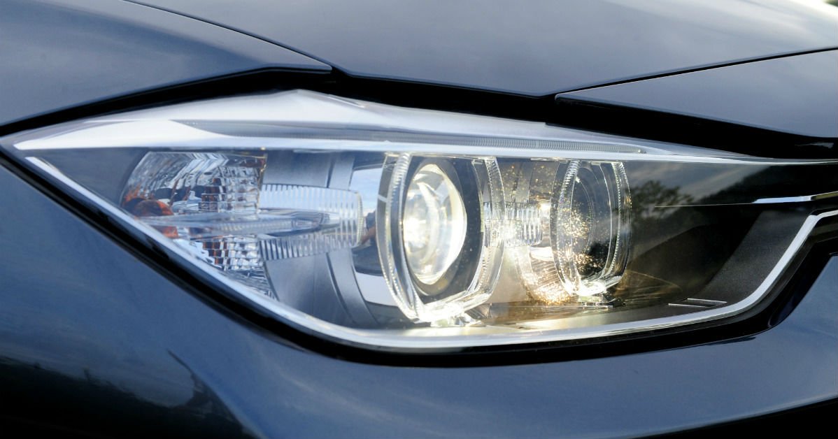 Causes Of Moisture In Headlights (and How To Fix The