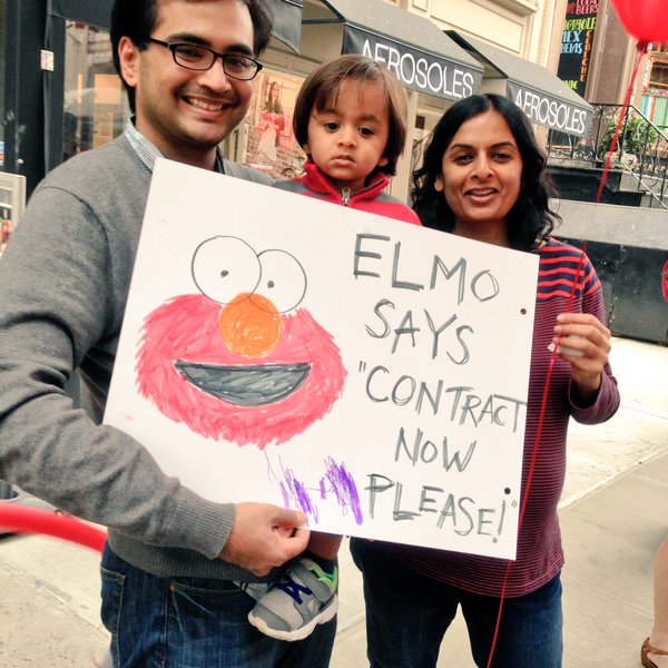 CWADistrict1's tweet photo. Check out more great pics from our #VerizonStrike National Family Day of Action on Facebook: https://t.co/rbCrZhgQdU https://t.co/EgiBNgOELJ