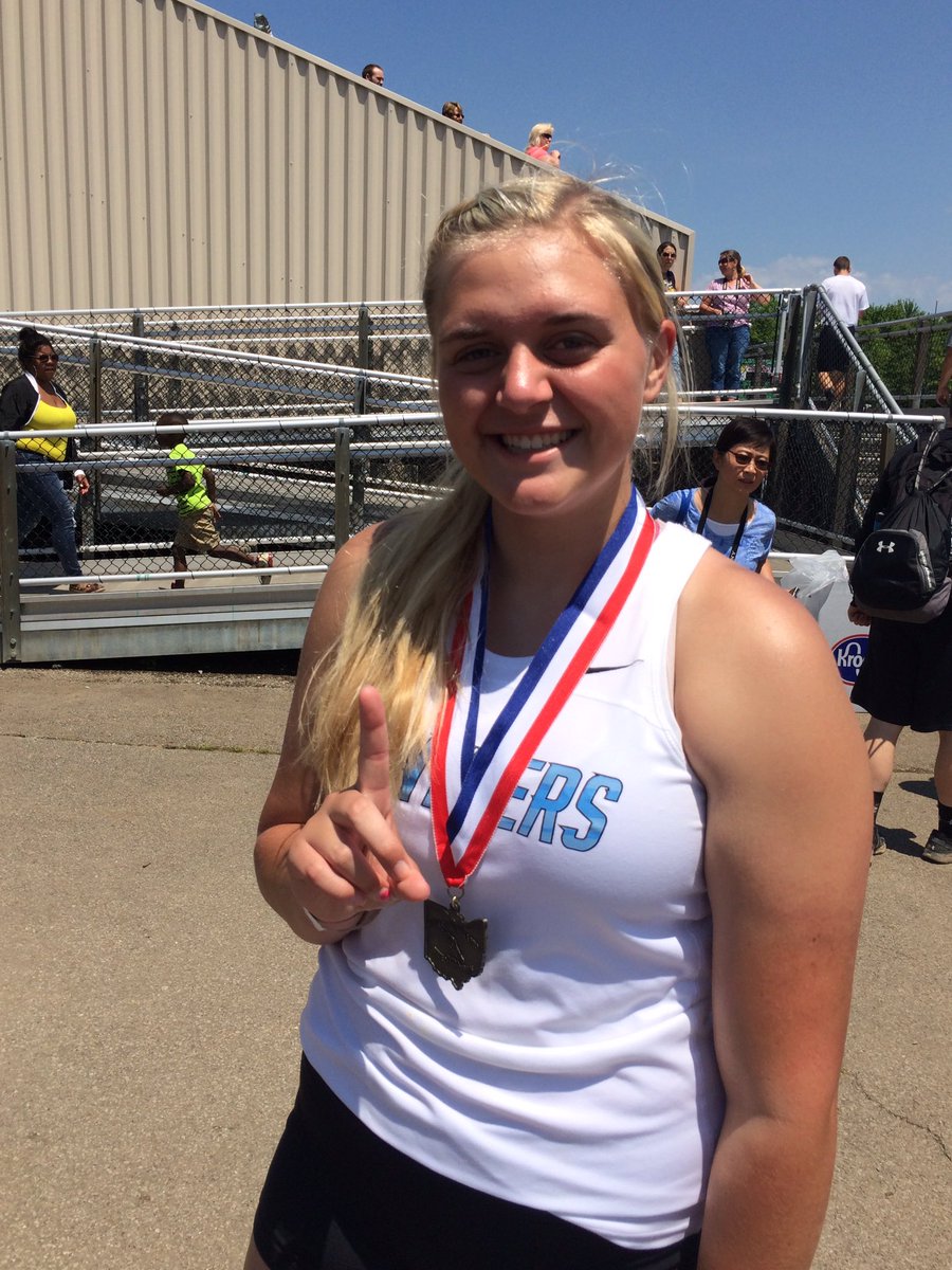 jamikow's tweet photo. @theheritagems new PR and school record with a throw of 106'2". Way to go @emma_kowalski24!! https://t.co/ISoeVHvGS9