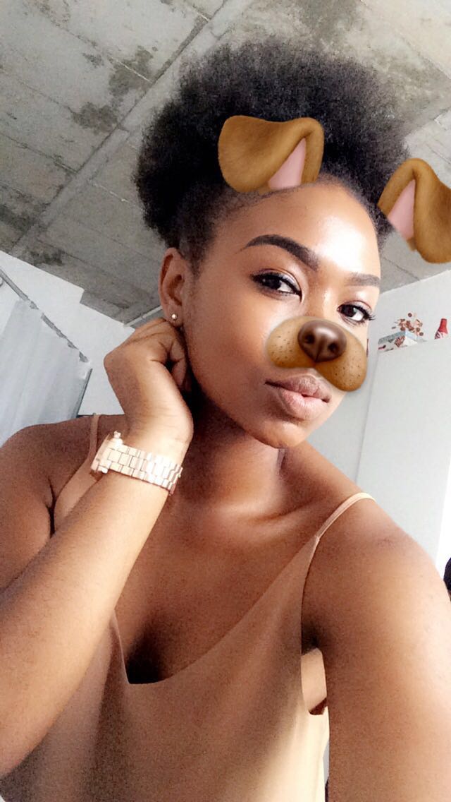 Zenande Mei tweet media