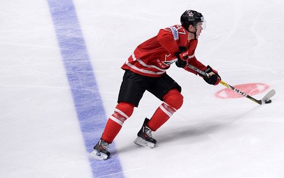 TSN_Sports's tweet image. McDavid scores his 1st goal of the #WHC, Canada leading Finland in 1st period of Gold medal game, across TSN Network