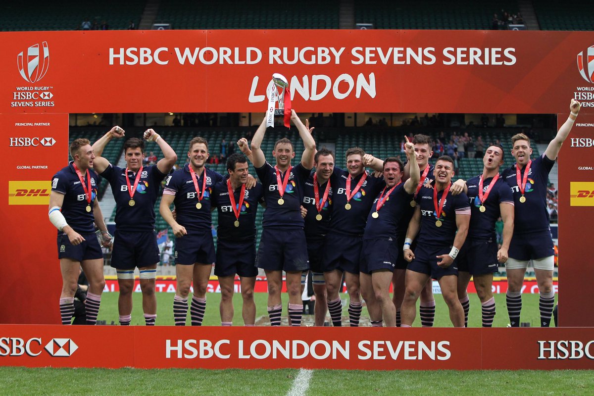 Scotlandteam's tweet photo. 🏆 Your #London7s Cup winners, @Scotlandteam! #AsOne https://t.co/KHhUvepvJB