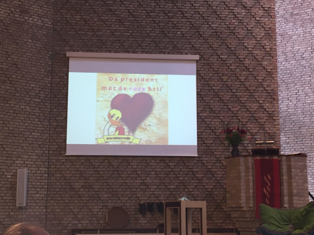 fonteinkerk033's tweet photo. Impressie van de #kinderviering van vanochtend, een groot feest! Wat je noemt Kerk In Elke Maat! #amersfoort #kerk https://t.co/ehNJZOQuE3