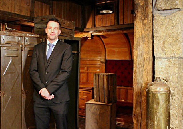 DragonsDenRTE's tweet image. This is your 2 hour warning #dragonsden @RTEOne 930pm