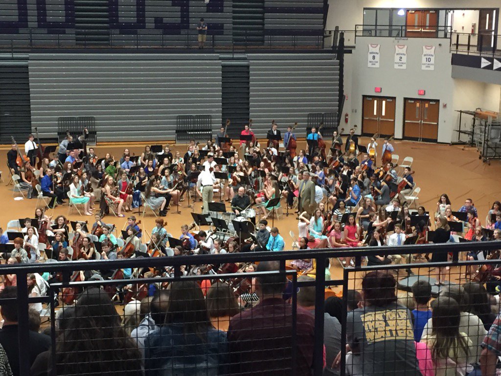 BrownsburgTM's tweet image. Enjoying the 7th Annual #StringFever Concert today! Great event!