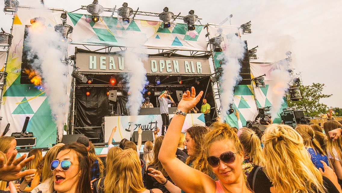 IntervisualLP's tweet image. The @magicfxbv #MagicFX #Co2Jets @HeavenOpenAir #mainstage powered by: @LindeGasBenelux INTERVISUAL.NL