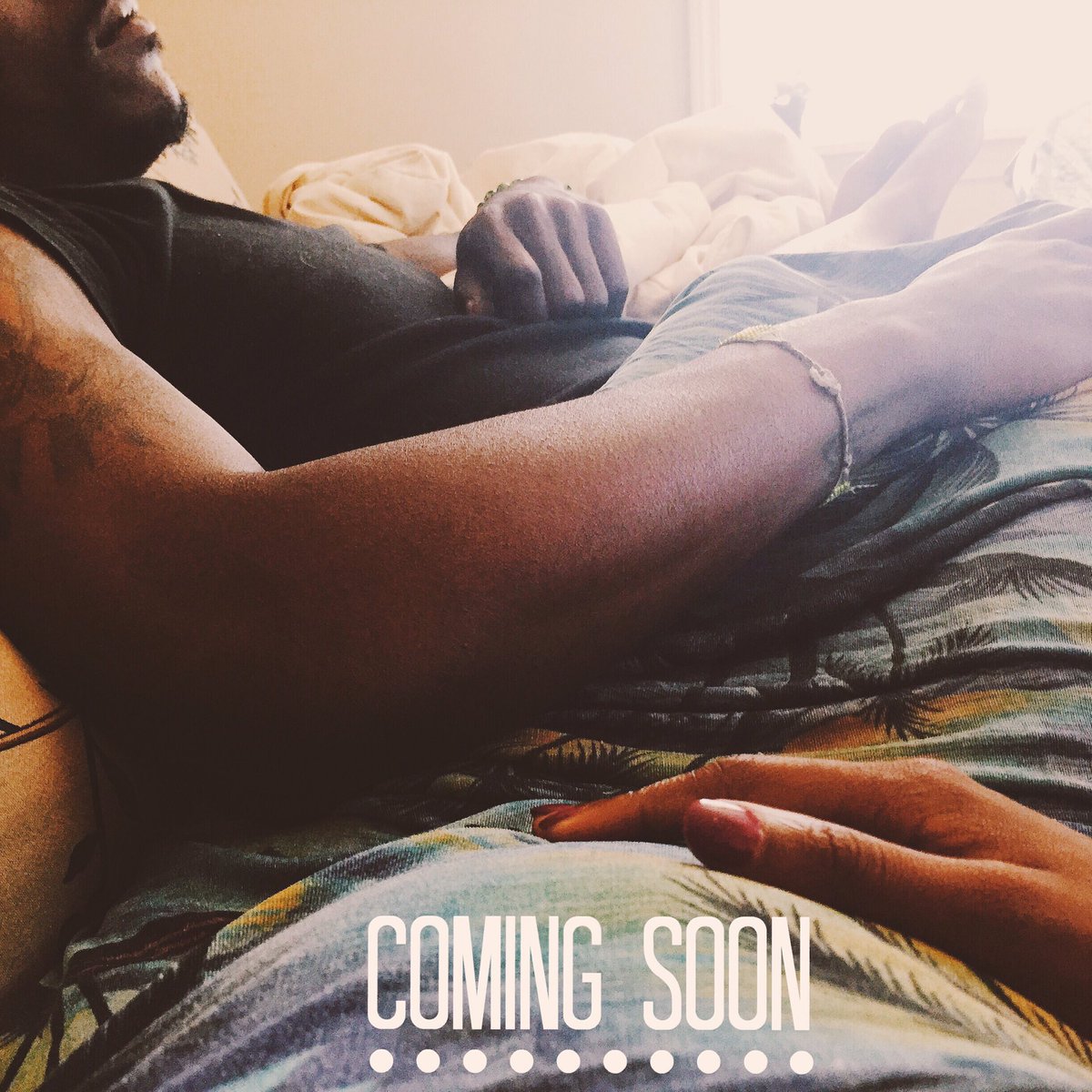 DrDreddyMurphy's tweet photo. Baking a couch potato with @kyaxcheeks. #ViewsFromZone6 #Winter16 #BabyGerm 👶🏿. #121216 https://t.co/FyElgZBgQv