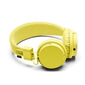 Wie #tagt de meeste vrienden en wint een van onze Coole yellow FLUSH-app koptelefoons! Word fan van Flush-app!
