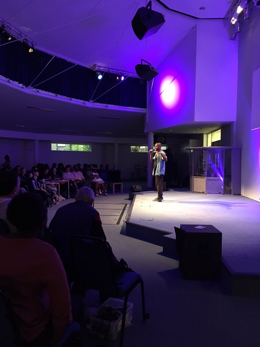 Sunday Night Live tweet media