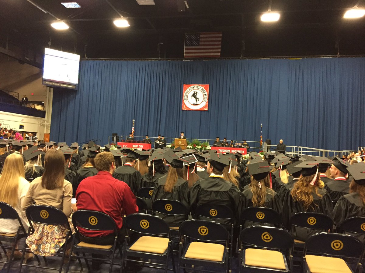 RHSColonel's tweet image. Congrats to @TRHS2016 on graduation!