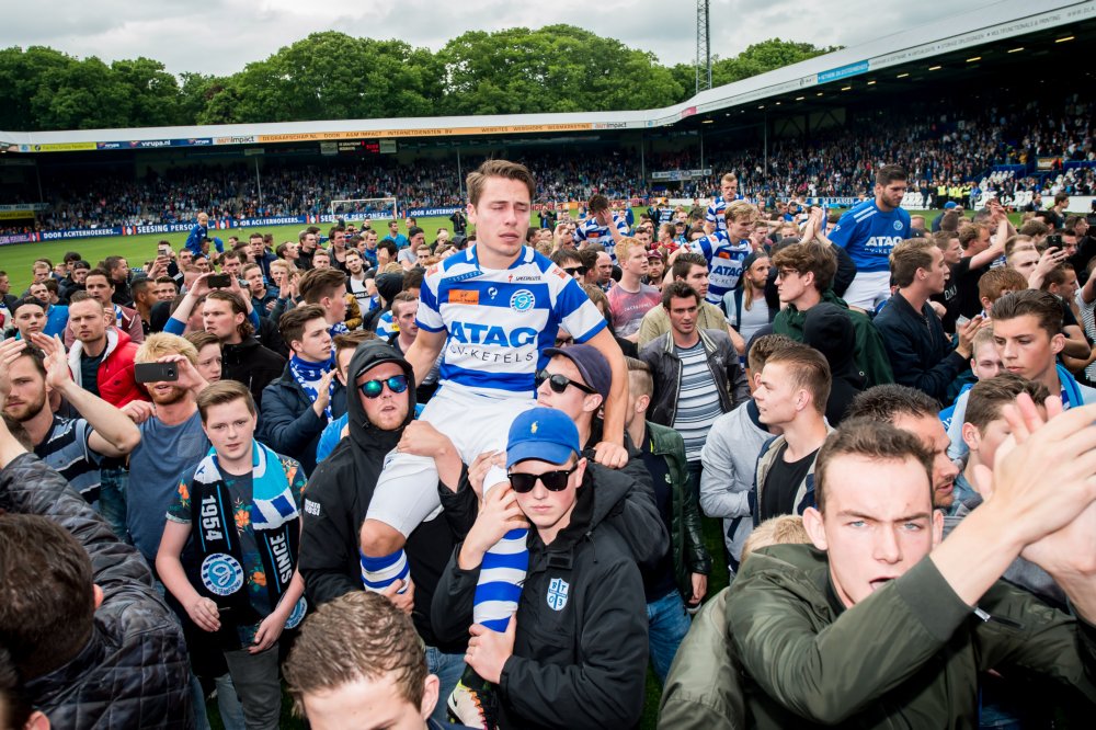 Genoeg geschreven over de nepfans van De Graafschap, dit zijn de echte! (foto's)
sportnieuws.nl/voetbal/binnen…
