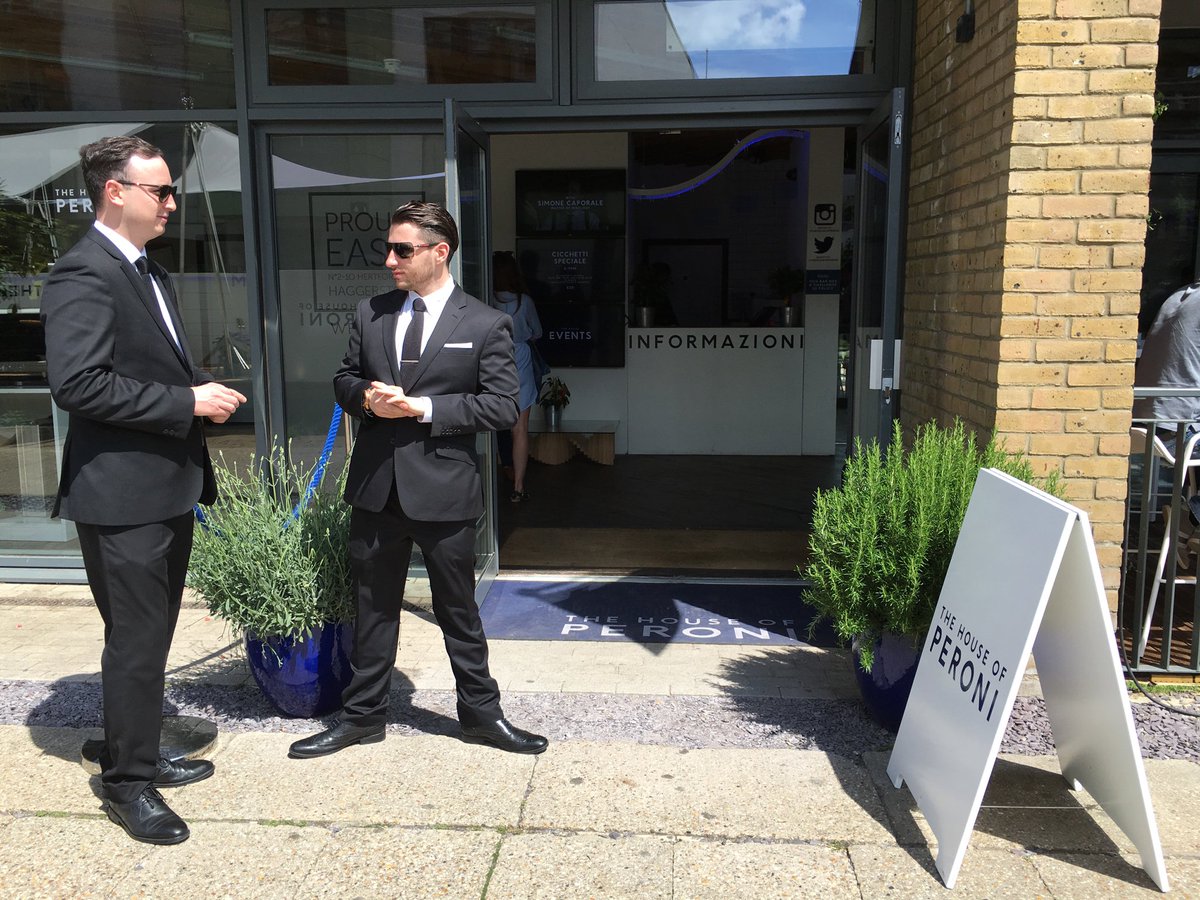ProtectTheCanal's tweet photo. Pretentious #HouseOfPeroni from @peroniuk brings besuited bouncers, fake gondolas &amp; weekday closure to Proud East. https://t.co/YhwX2YXyLM