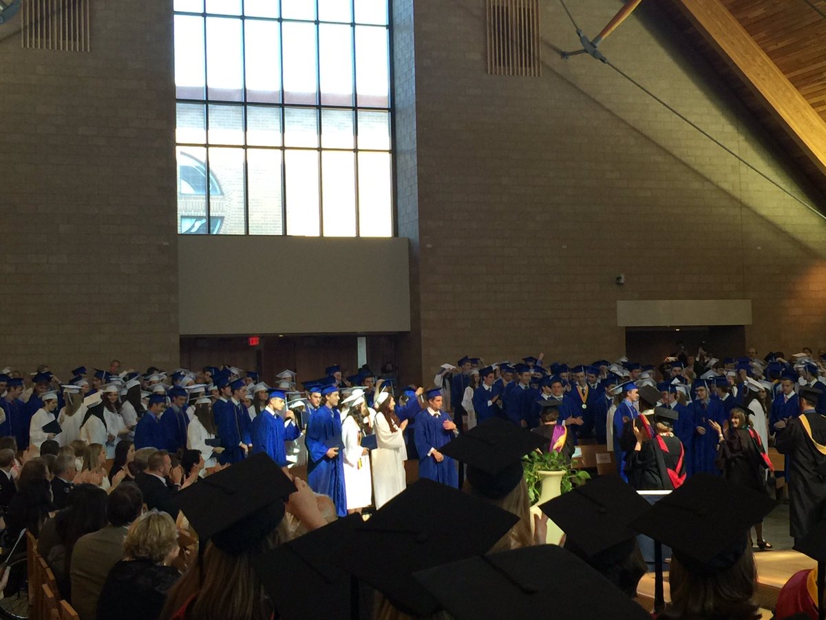 FutureSpartan's tweet photo. Congratulations class of 2016! https://t.co/hD5rqXUPf5