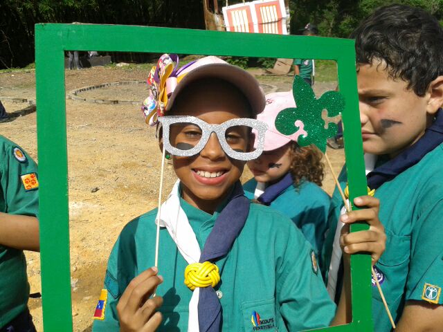 scoutsbaruta's tweet photo. Juegos de amistad #2016 #DistritoBaruta https://t.co/J1WdupoEju