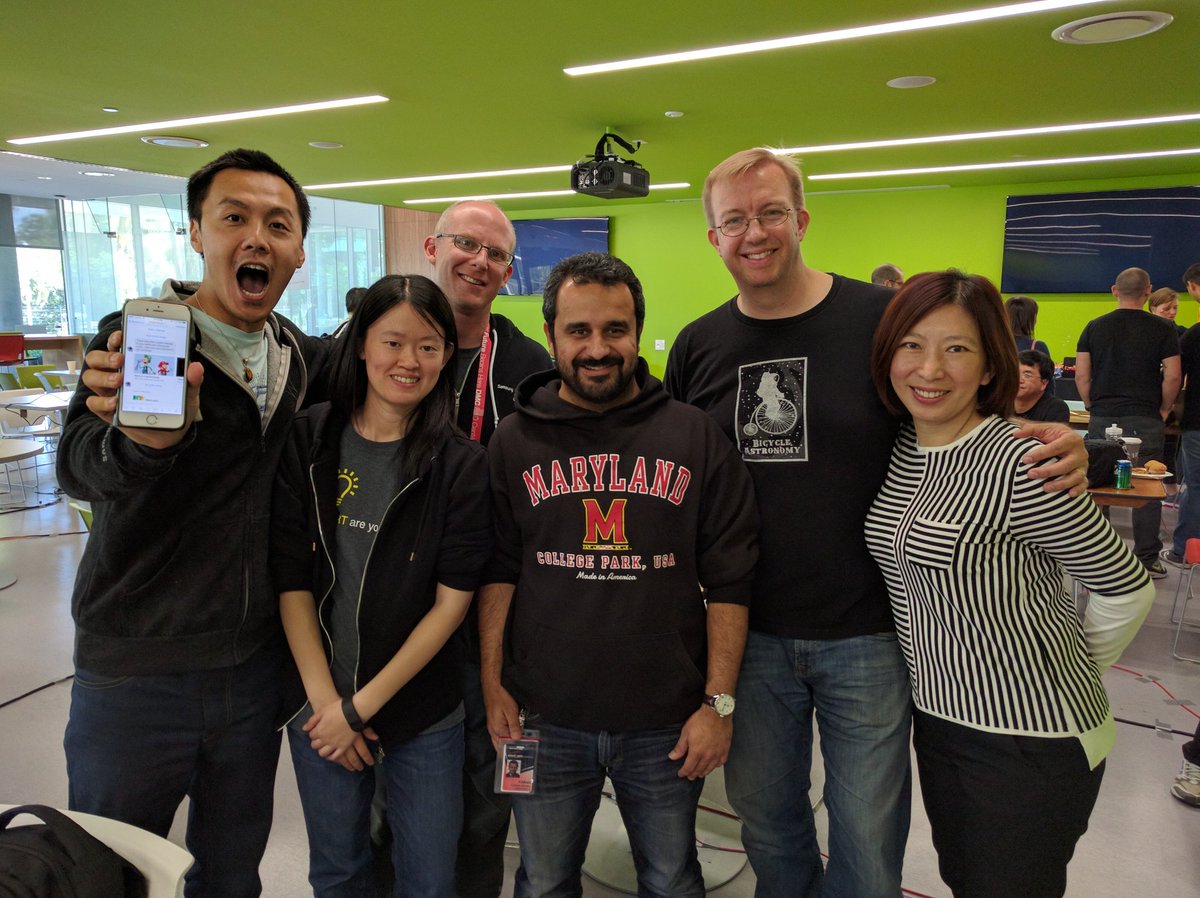 SmartThingsDev's tweet photo. @facebook chat bot integrated into @smartthings wins best in show w/ @ahawkinson @dorahsusf @jrodkin! #STsmarthack https://t.co/SOrwE6tZQ9