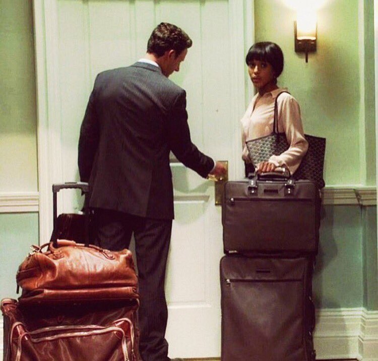 Now see this Olitz!! I love dearly! To the moon and back...currently they're dead tho or on hiatus journey idk