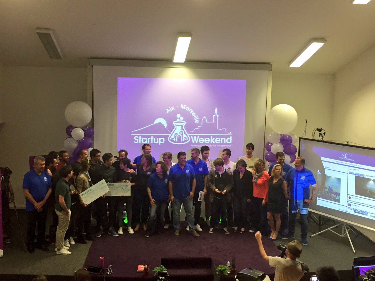 chloeberon's tweet photo. Mes coups de cœur de ce @swAixMarseille #swam : @ActionSensor, #coeurcode et #tepressepas ! Merci pour l'énergie ! https://t.co/UT5sOyZo1Q