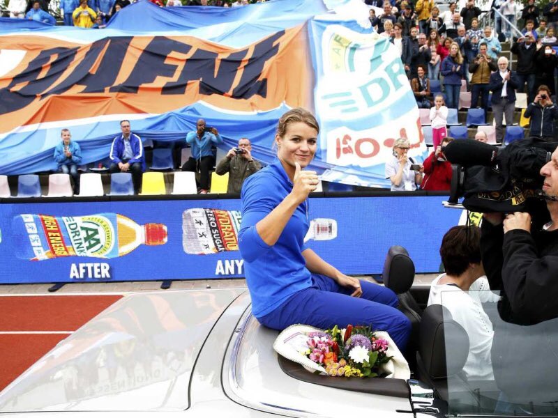 FChoiceEU's tweet photo. Gefeliciteerd Dafne Schippers met de snelle tijd op de 200m bij de @AADrinkFBKGames #fbkgames #dafneschippers https://t.co/P92cb24lr0