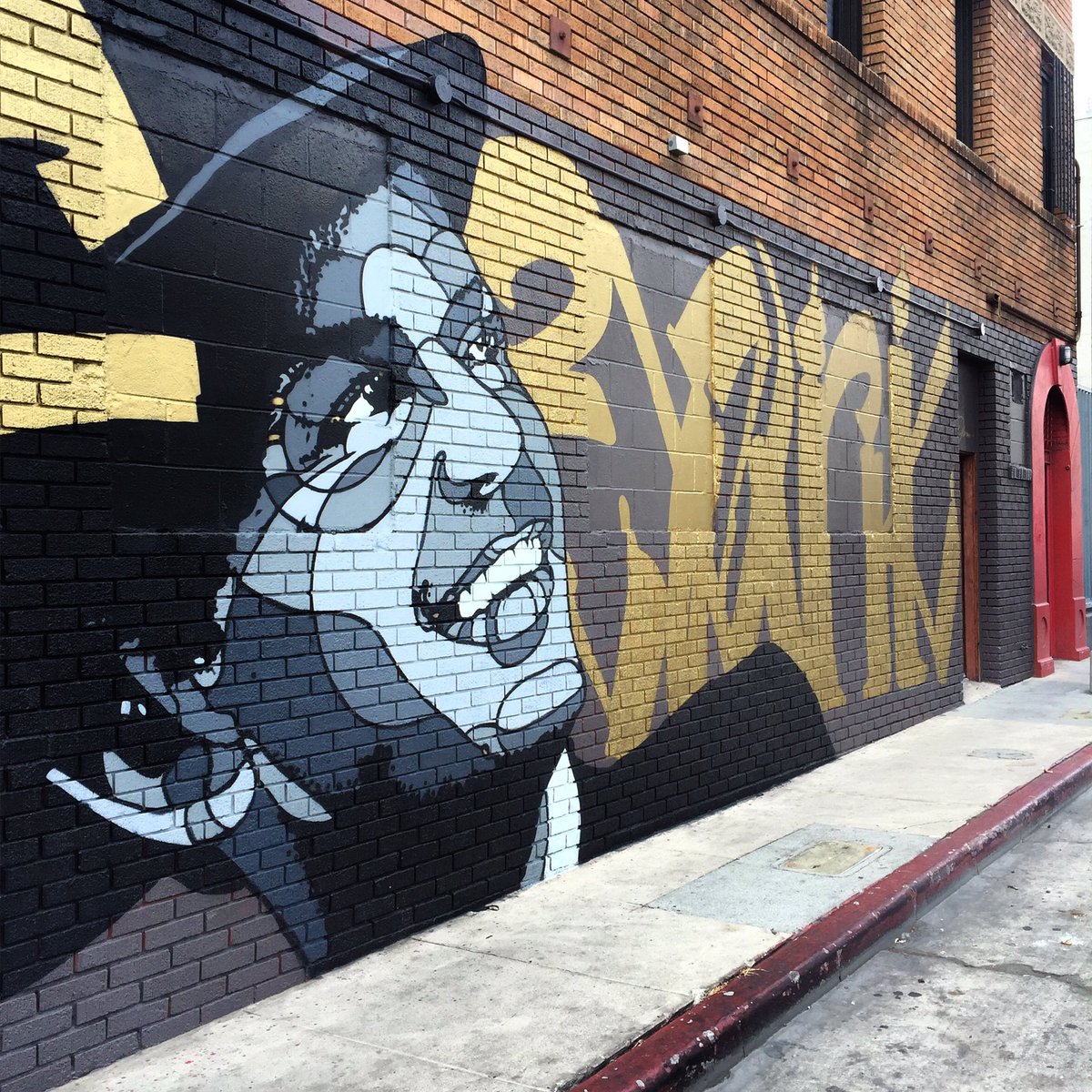 TheGraffHunter's tweet photo. David Flores x Chaz Bojorquez x OG Slick x Tart of Gold @OGalleryLA #LA #streetart #cosmostreet #selma #hollywood 📍 https://t.co/tIWrcbj3hu