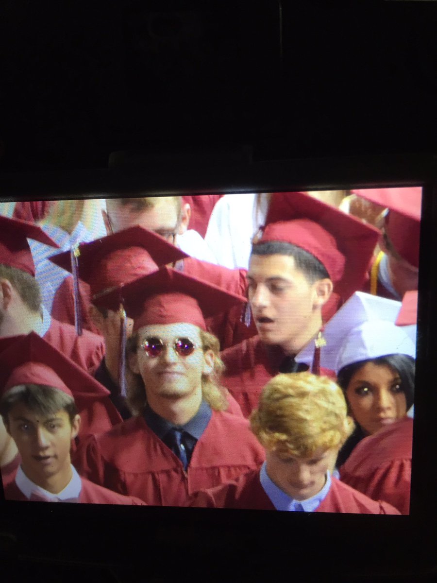 lisahelton9's tweet photo. When @Cgnarhelton graduates and the future looks so bright, you gotta .... Well you know 😎👸🏼💕 https://t.co/OaYbLX7dj2