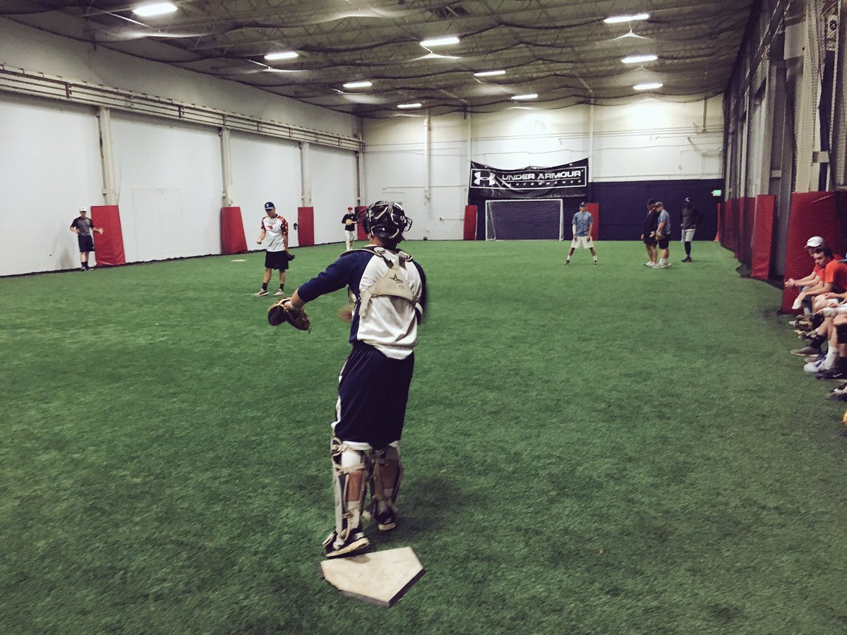 DiamondPros's tweet photo. @DiamondPros 22u team first practice today! Getting ready for the season starter on May 29th! #letsgo https://t.co/FQvz53VXqd